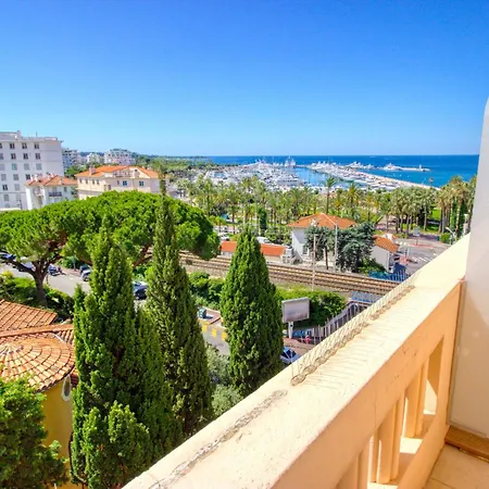 Croisette - 4 Personnes - Vue Cannes